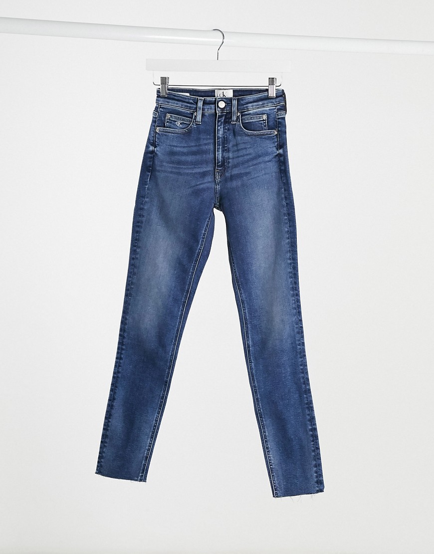 Calvin Klein - Skinny jeans met hoge taille in middenblauw