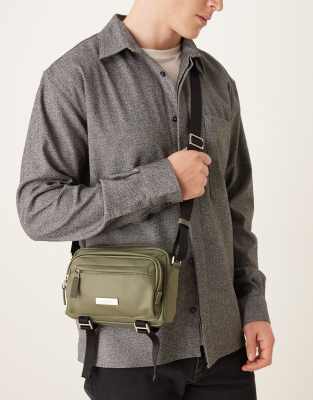 Calvin Klein deep lichen green 22190₽