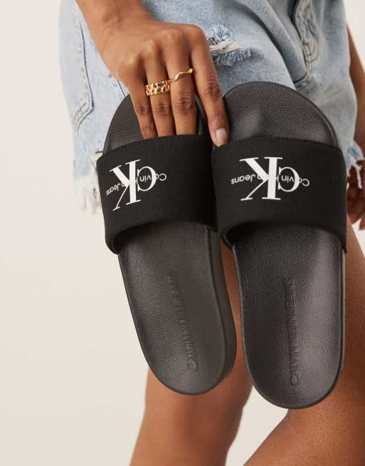 Calvin Klein - Sliders nere con monogramma, 2 di 4