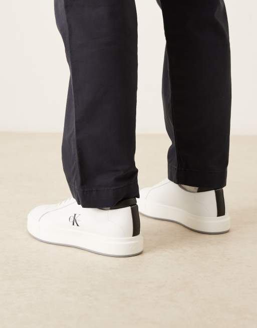 Calvin Klein - Sneakers cupsole da basket in pelle bianche, 2 di 5