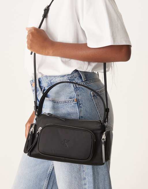 Calvin Klein - Sort skuldertaske med lomme i nylon, 3 af 4