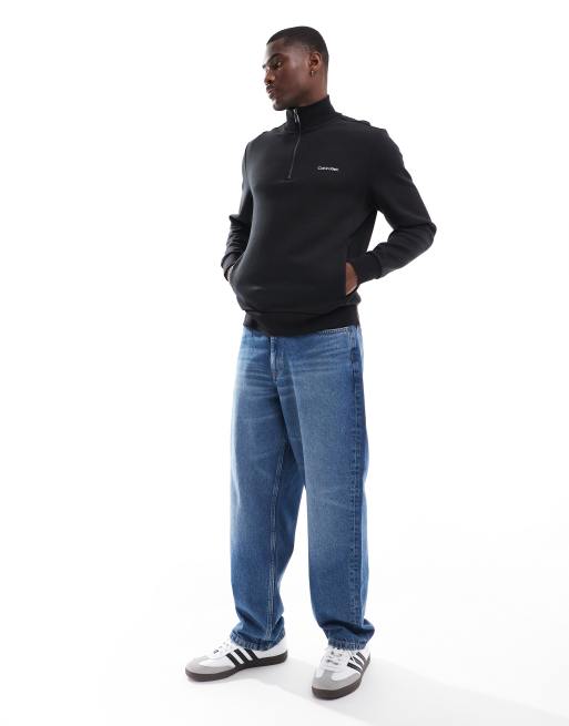 Calvin Klein - Sort sweatshirt i repreve med kort lynlås og mikrologo, 4 af 4