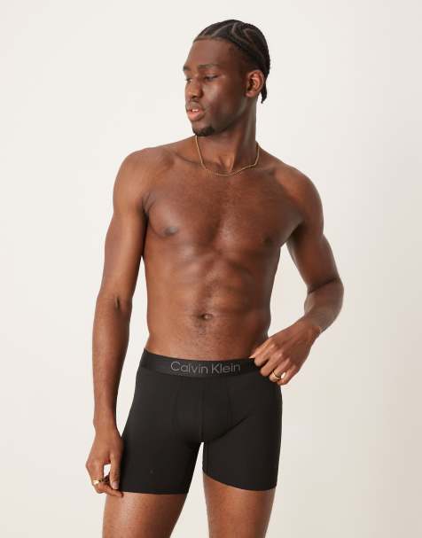 Calvin Klein - Sorte boksershorts i tech-mikrofiberstof - view 1
