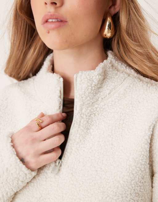 Calvin Klein Sport – Teddy-Jacke in Beige mit kurzem Reißverschluss, 2 von 4