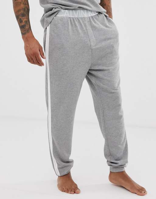 Calvin klein 1981 on sale statement jogger pant