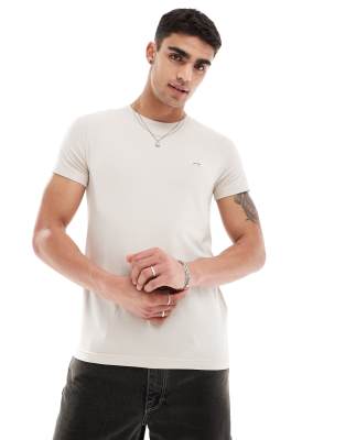 stretch slim t-shirt in beige-Neutral