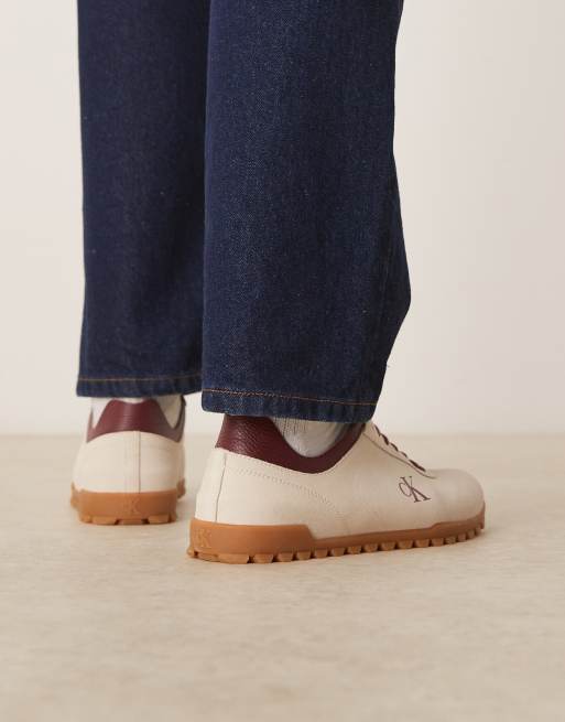 Calvin Klein suede low running sneakers with gum soles in off white, 2 of 5
