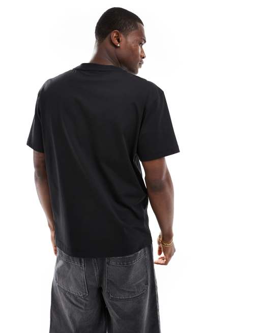 Calvin Klein – Svart t-shirt med logga på halsen, 2 av 4
