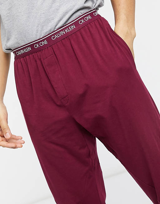 Calvin Klein sweatpants in burgundy | ASOS