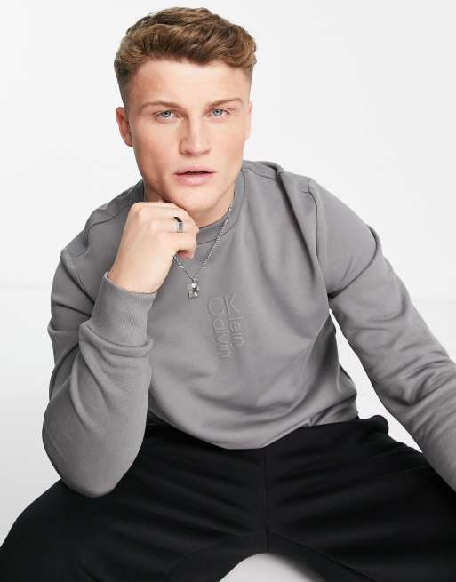 Calvin Klein – Sweatshirt in Anthrazitgrau mit Hybrid-Logo