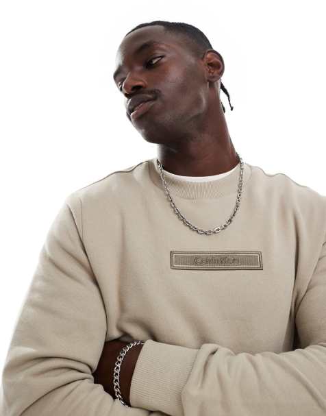 Calvin Klein – Sweatshirt in Beige mit aufgesticktem Logo - view 1