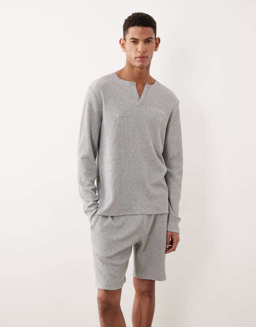 Calvin Klein Waffle loungewear henley top and short co-ord in grey, 3 z 3