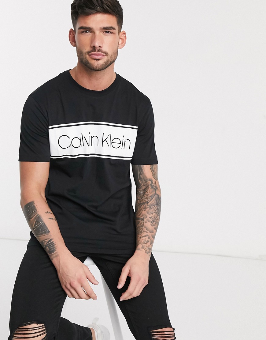 Calvin Klein - T-shirt con logo a righe nera-Nero