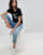 Thumbnail 4 van 4