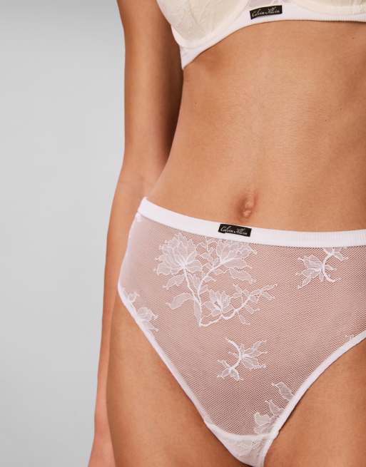 Calvin Klein - tanga de encaje de corte alto en blanco, 2 de 4