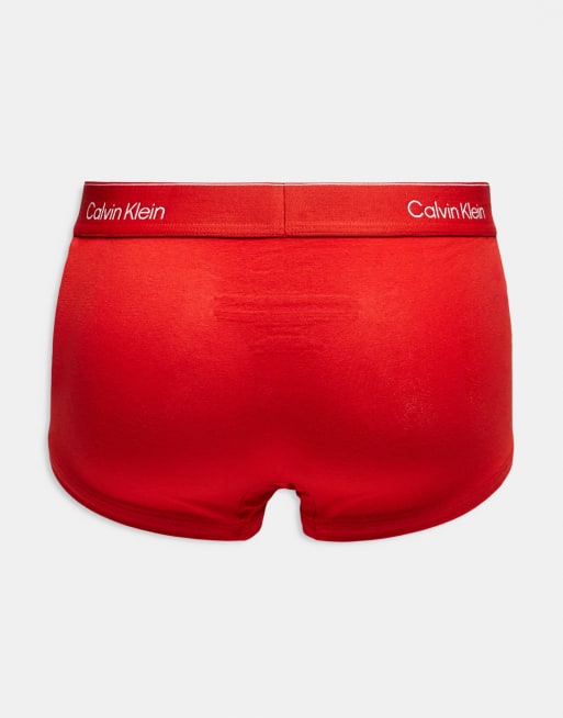 Calvin Klein – Tief sitzende Unterhosen aus Baumwollstretch in Schwarz/Grau/Rot mit Markenlogo im 3er-Pack, 3 von 3