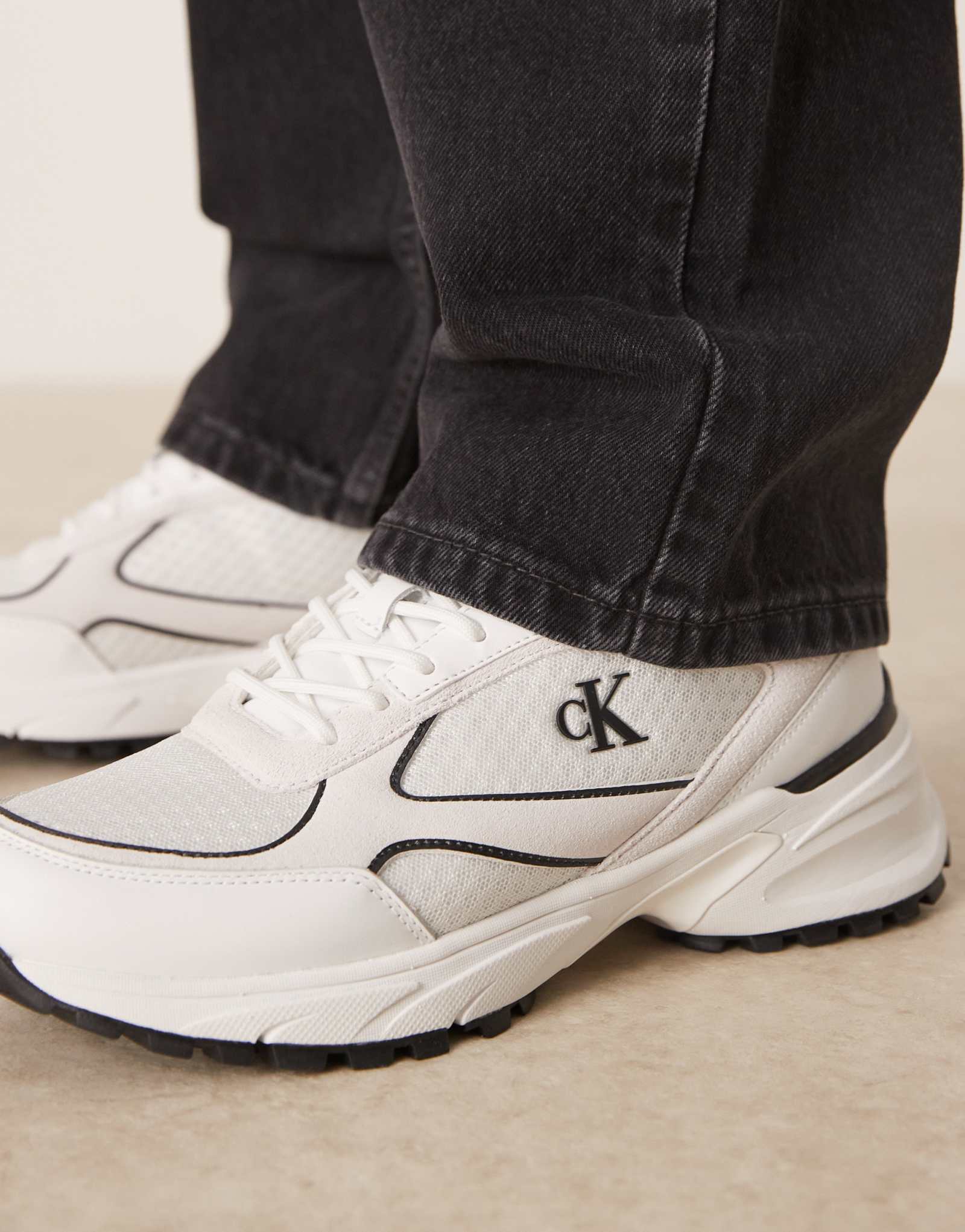Кроссовки для бега Calvin Klein tokyo белого и черного цветов