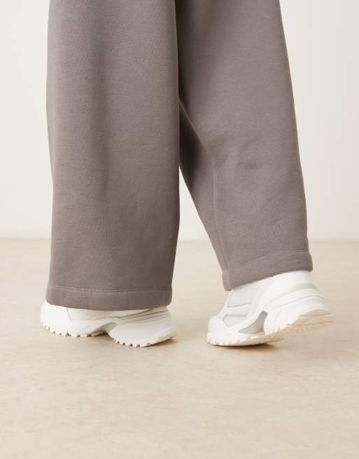 Calvin Klein – Tokyo – Srebrne buty sportowe do biegania, 3 z 5