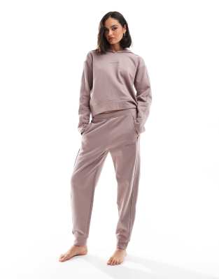 Joggers 3