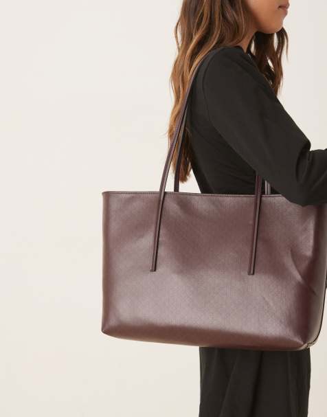 Calvin Klein – Tragetasche in Burgunderrot mit Logoprint - view 1