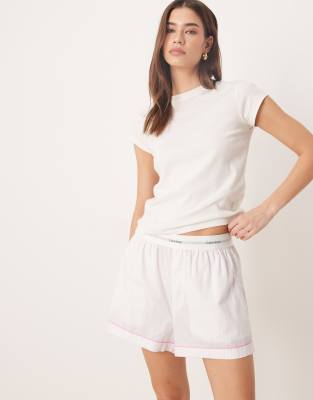 Calvin Klein - Valentines - Pyjama-Shorts aus Popeline in gestreiftem Rosa-Blau