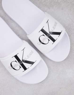 Calvin Klein Viggo sliders in white ASOS