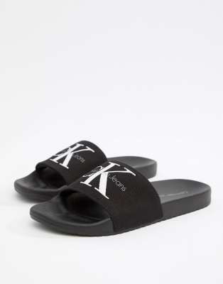 Calvin Klein - Viggo - Slippers met logo in zwart