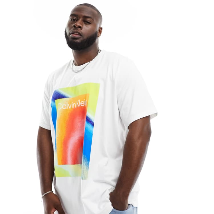 Calvin Klein Vit t shirt med flerf rgat grafiskt tryck ASOS