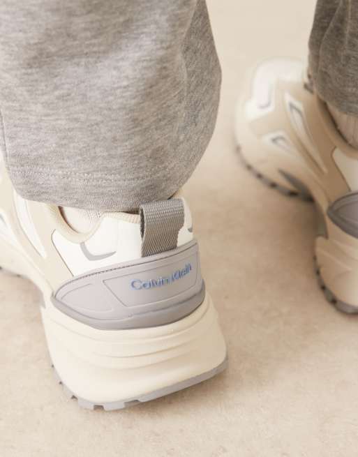 Calvin Klein – Wander-Sneaker in Wollweiß, 5 von 5