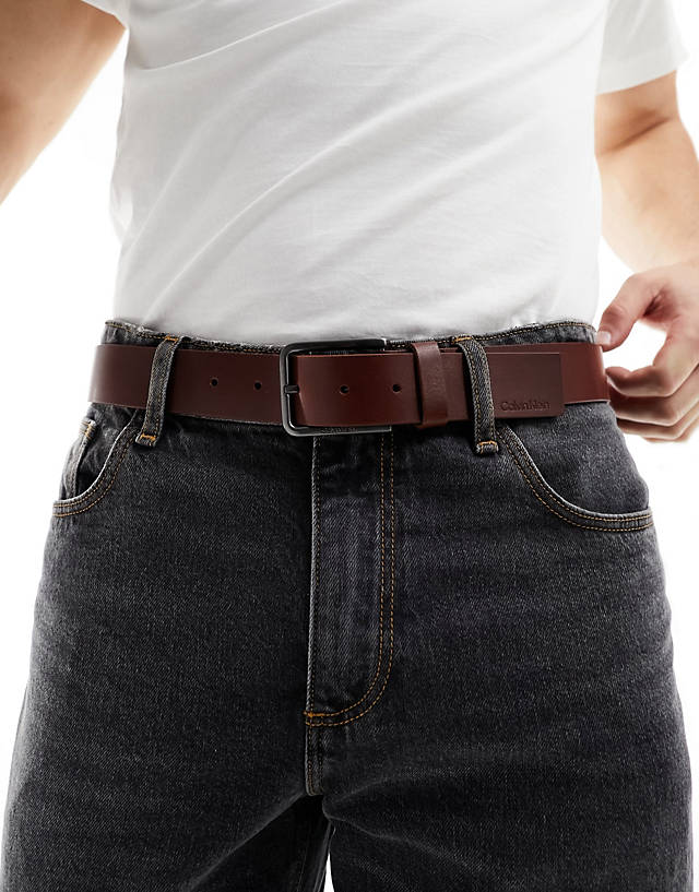 Calvin Klein - warm 35mm oiled grained belt in dark brown