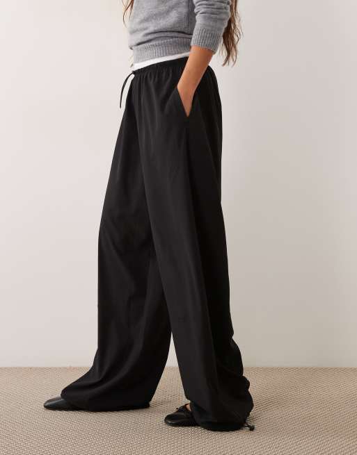 Calvin Klein woven parachute pant in black, 2 of 5