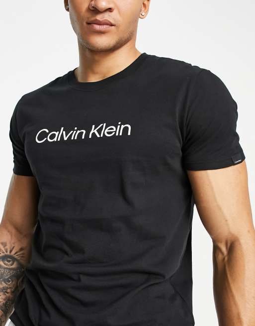 Calvin Klein - Zwem T-shirt met ruimvallende pasvorm in zwart