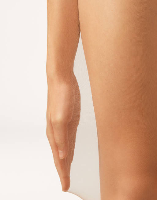 Calzedonia 15 denier in beige silk, 3 of 6