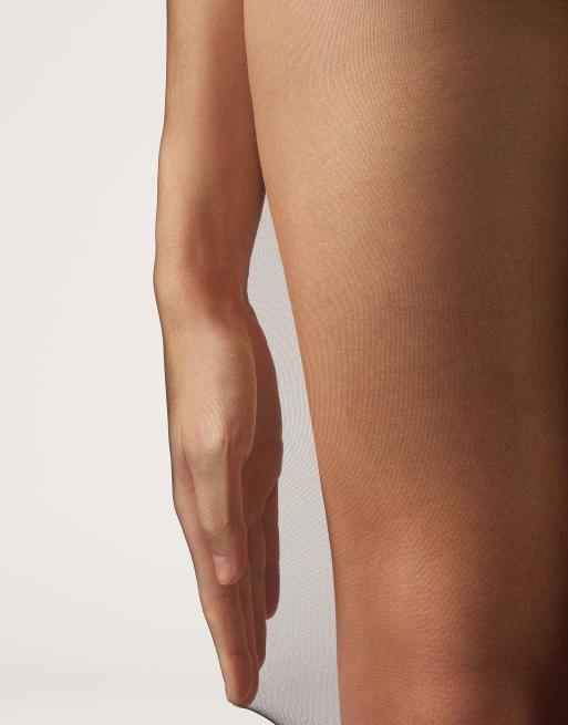 Calzedonia 20 denier sheer matt tights in black, 3 of 5