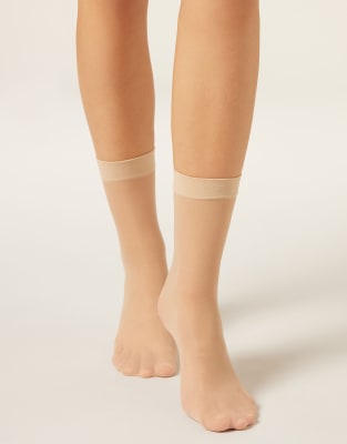 Calzedonia 20 Denier Sheer Socks In Neutral