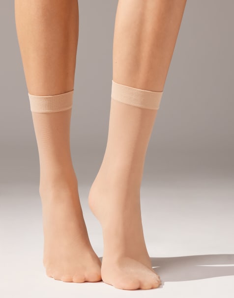 Calzedonia 20 denier sheer socks in light beige - view 1