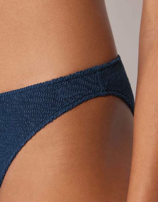Calzedonia Bikini bottoms crinkle waves in deep blue, 3 of 5