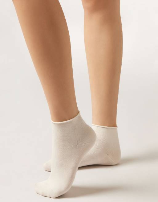 Calzedonia Cotton bandless short socks in vintage white