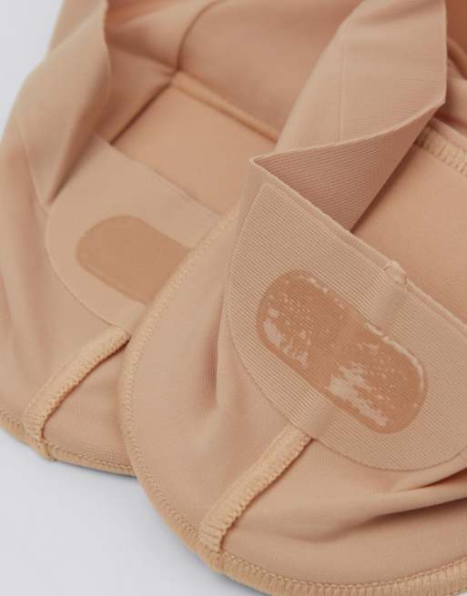 Calzedonia Extra comfort no-show socks in beige, 3 of 3