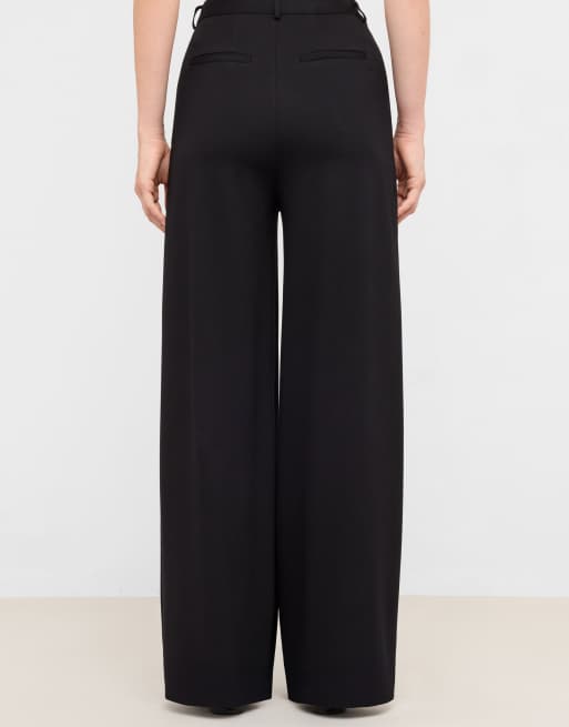 Calzedonia Pleated palazzo trousers in black, 2 of 6