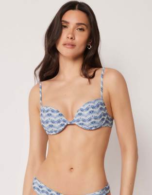 Underwire 4