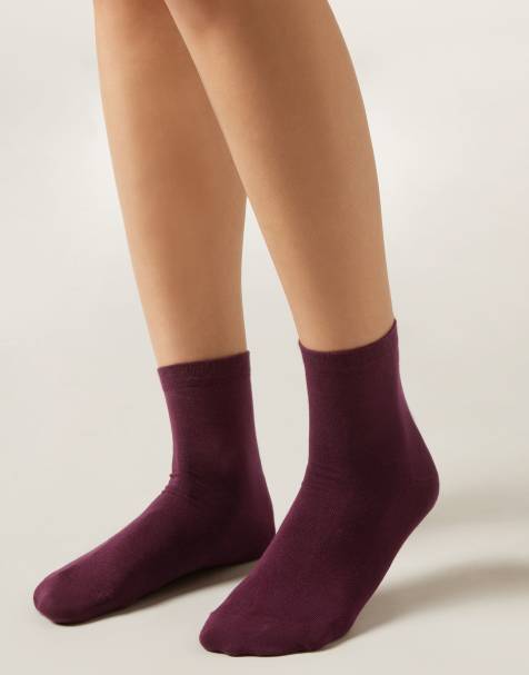 Calzedonia Trim detail short socks in bordeaux - view 1