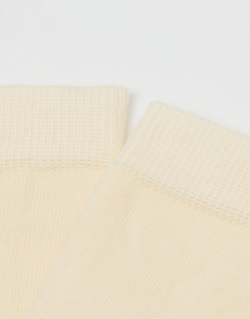 Calzedonia Wool and cotton short socks in milk white, 2 of 2