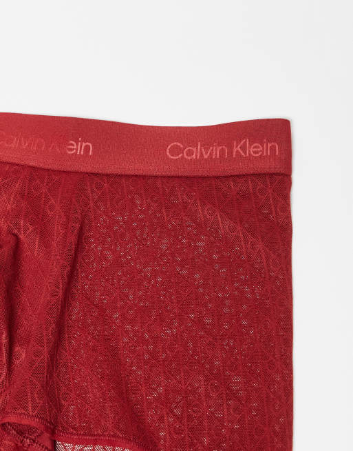Calzoncillos burdeos de talle bajo de encaje de Calvin Klein, 2 de 3