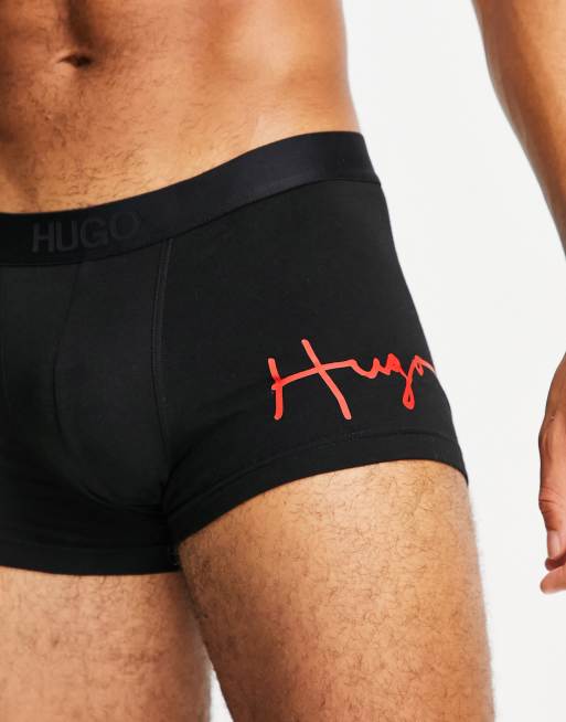 Calzoncillos negros con logo de texto de HUGO
