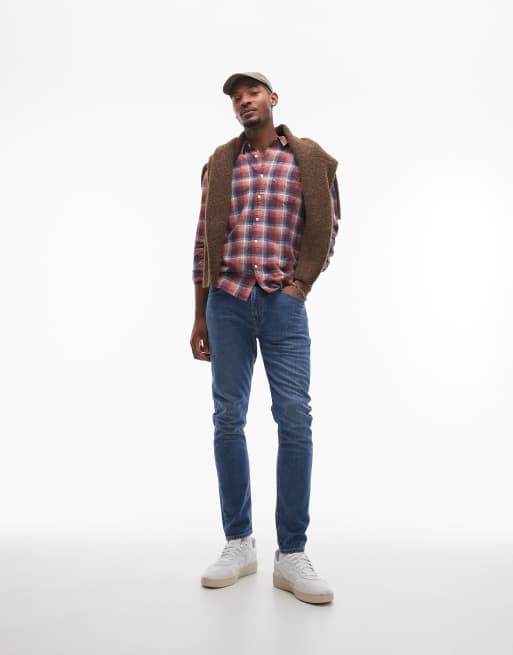 Camisa a cuadros azul marino de corte estándar con 1 bolsillo de mezcla de algodón y lino Sunset de Levi's, 3 de 4