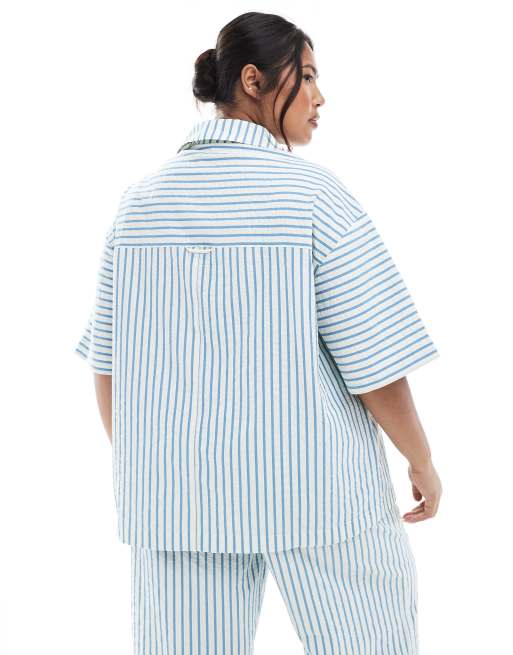 Camisa a rayas azules de sirsaca de ASOS DESIGN Curve (parte de un conjunto), 3 de 4