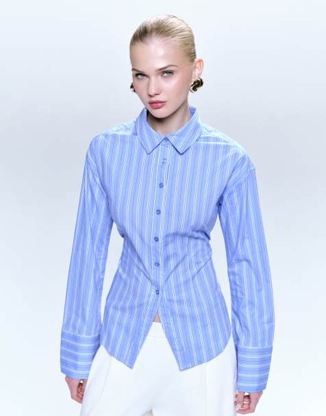 Camisa a rayas azules y blancas con cintura entallada de Gina Tricot - view 1