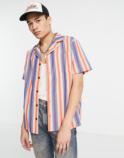 Camisa a rayas con solapas de Reclaimed Vintage Inspired 