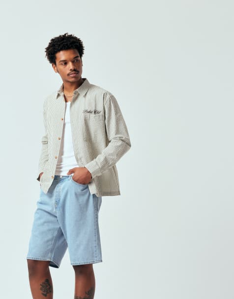 Camisa a rayas grises holgada con bordado en el pecho de sirsaca de ASOS DESIGN - view 1